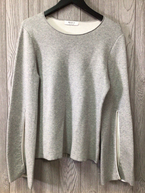 Bailey 44 Sweater Size Large