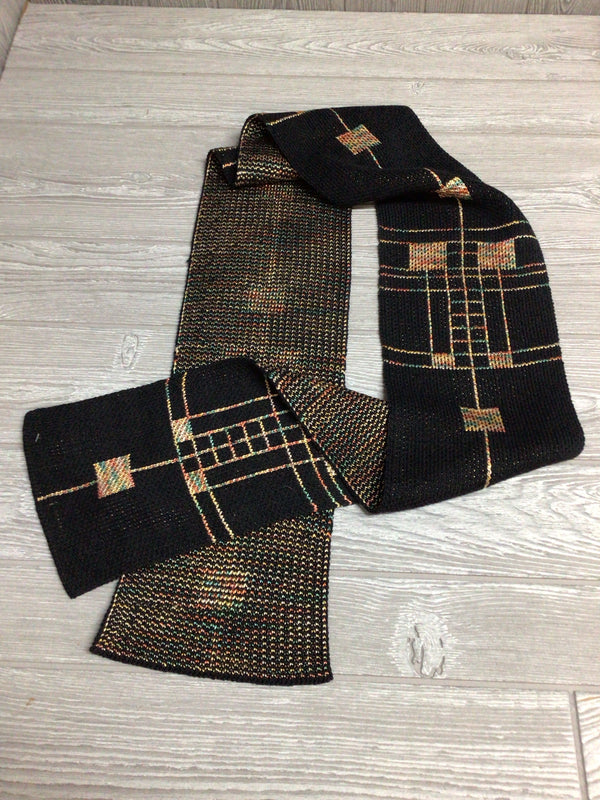 Fern Wayne Fiber Art Knit Scarf Vintage