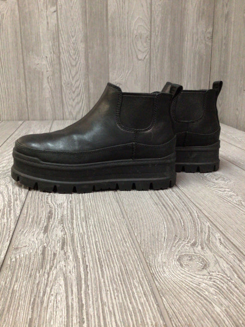 Ugg Boots Size 7