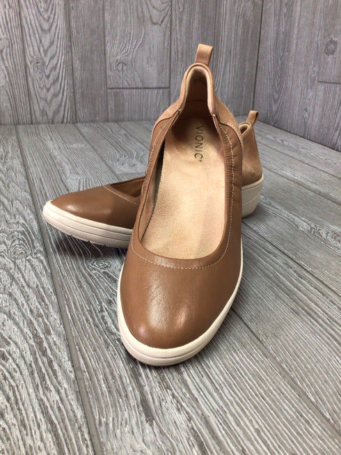 Vionic Wedges Size 9
