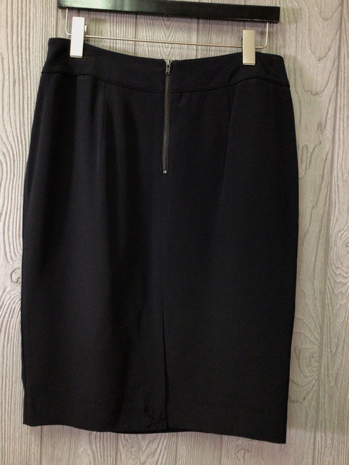 Magaschoni Skirt Size 8 New