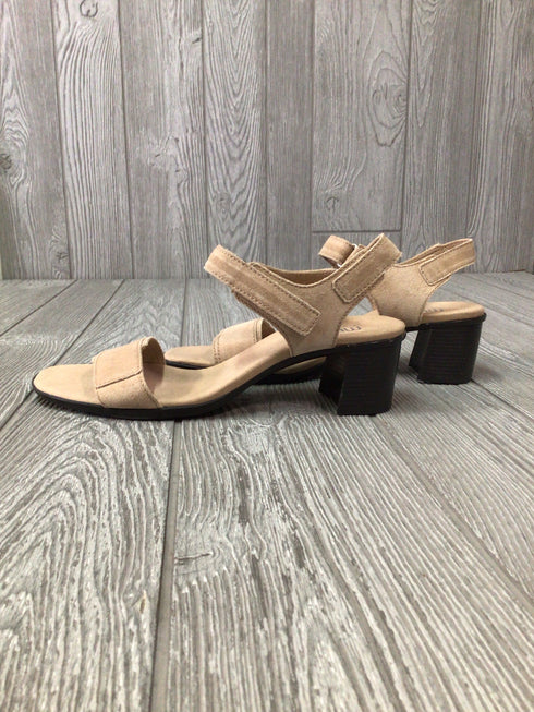 Munro Sandals Suede Size 9