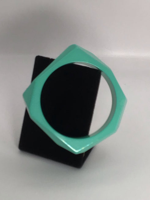 PONO Bracelet Bangle Lucite