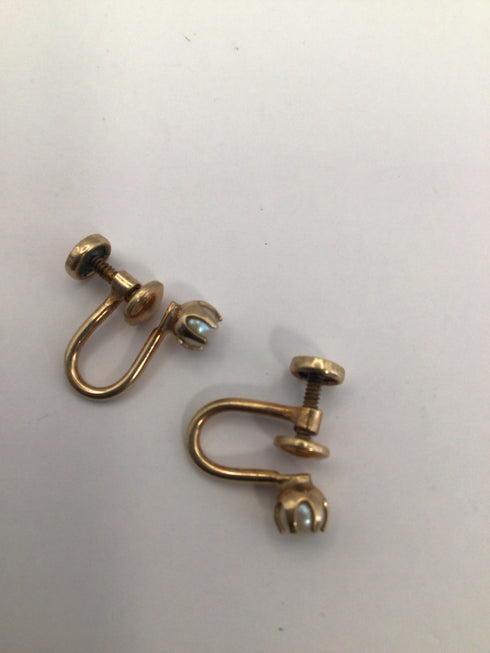 Vintage Pearl clip-on Earrings