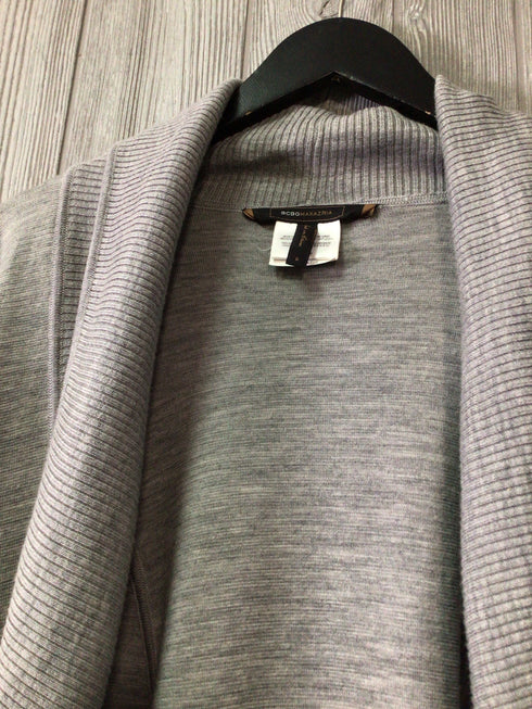 BCBG merino Cardigan Size Small