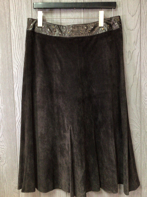 June suede Skirt Size Medium