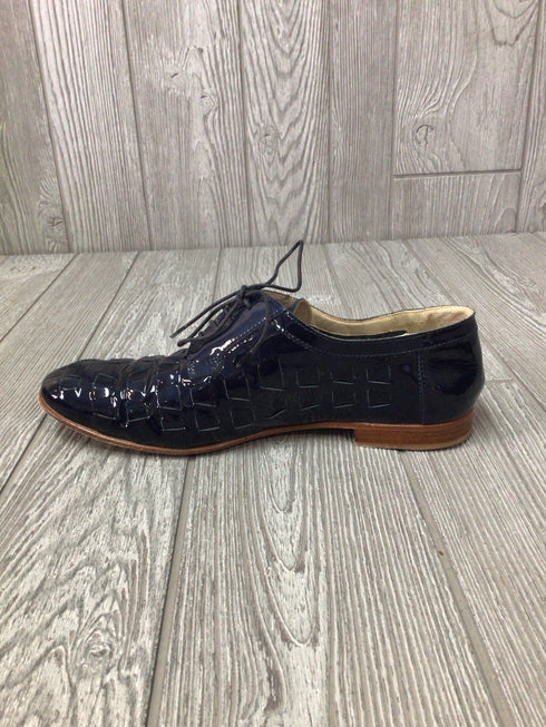 AGL Weave Shoes Size 9.5-40.5