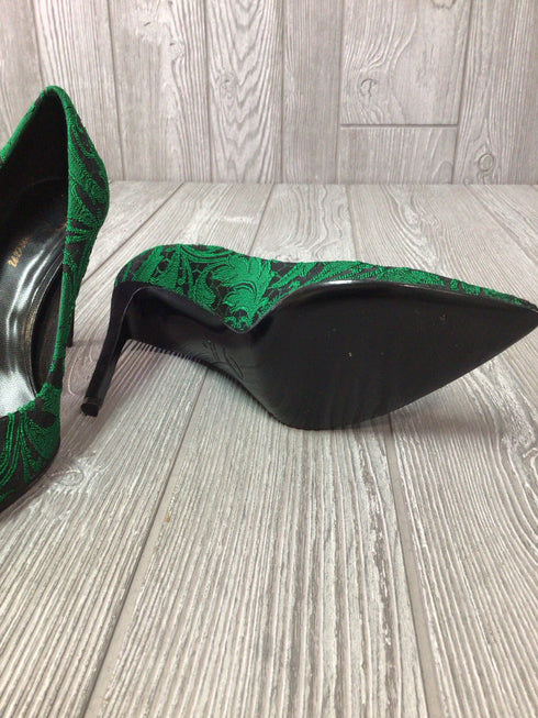Delman Betti Emerald Baroque Pumps Size 8