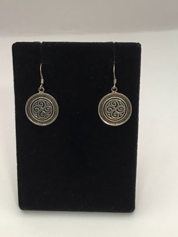 Silver celtic knot Round drop Earrings