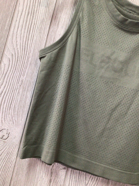 lululemon Melbourne top Size Medium