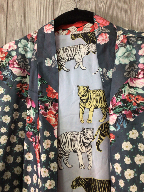 Johnny Was Reversible silk Kimono Size Large