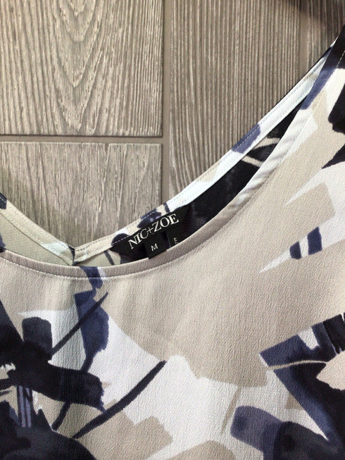 Nic + Zoe tank Top Size Medium