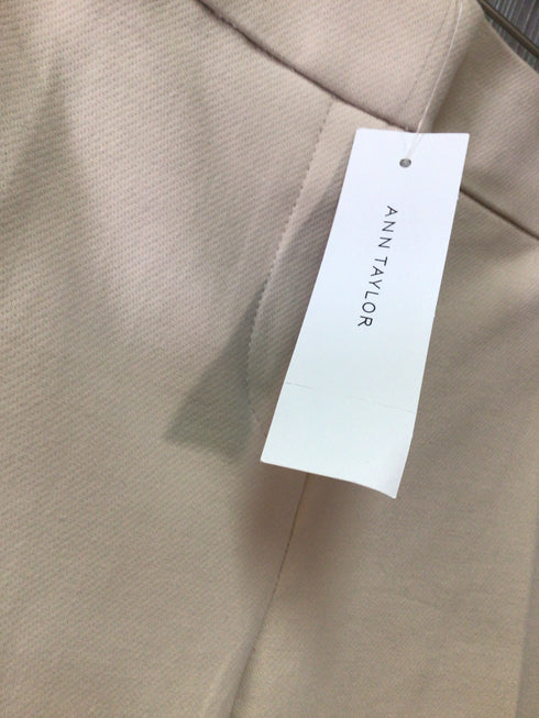 Ann Taylor Pants Devon Size 4 New