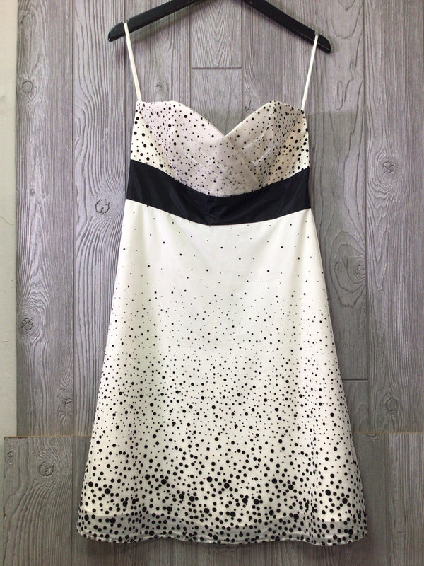 White House/Black Market Dress Size 8 New