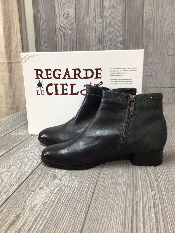 Regarde le Ciel akle Boots Size 8 New