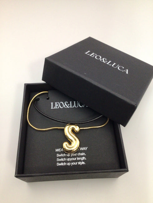 Leo & Luca Baloon Initial "S" Necklace