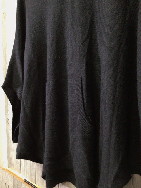 Portolano Knit Cape Size Small