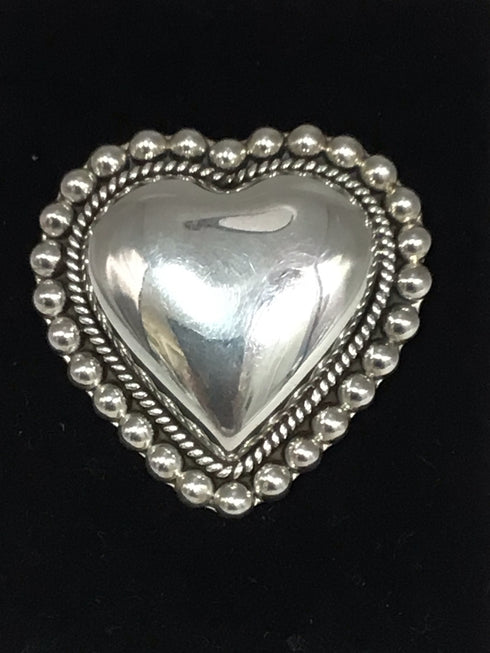 CII Silver Heart Pendant Ball edge Pin Mexico