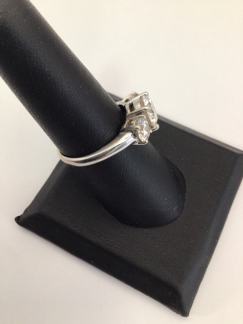 Charles & Colvard 3 ktw Moissanite 3-stone Ring 14k White gold sz 8.5