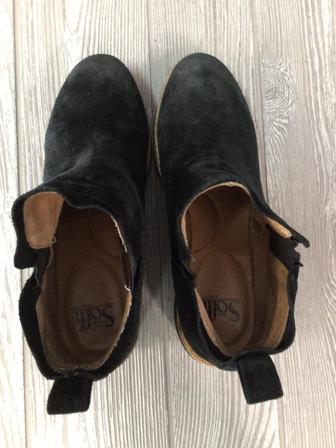 Sofft Boots Suede Wedge Size 9