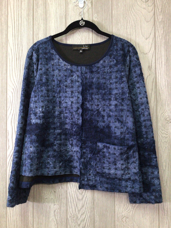 Habitat Top Size Medium
