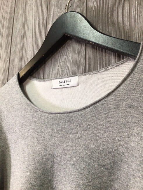Bailey 44 Sweater Size Large