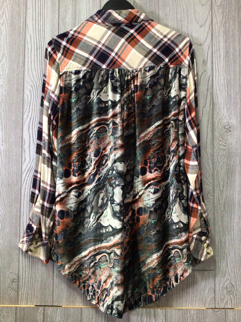 Tolani Collection Flannel Shirt Size Medium