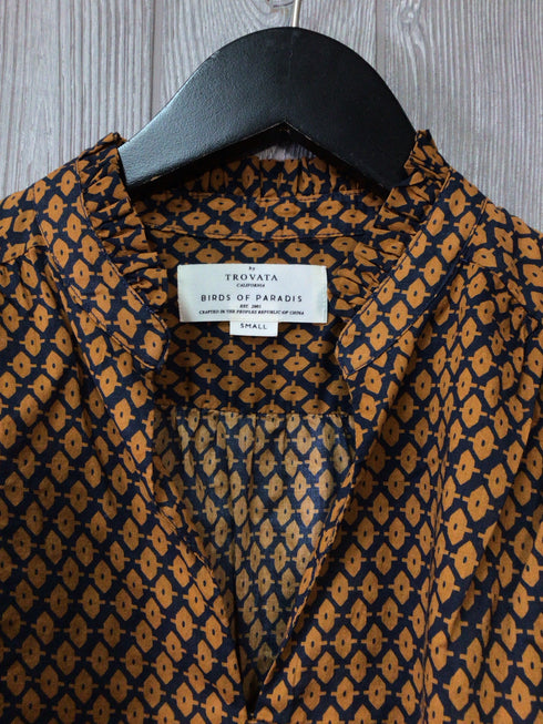 Trovata Birds of Paradise Quincy Clover Blouse Size Small New