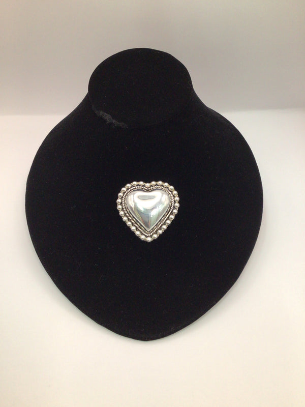 CII Silver Heart Pendant Ball edge Pin Mexico