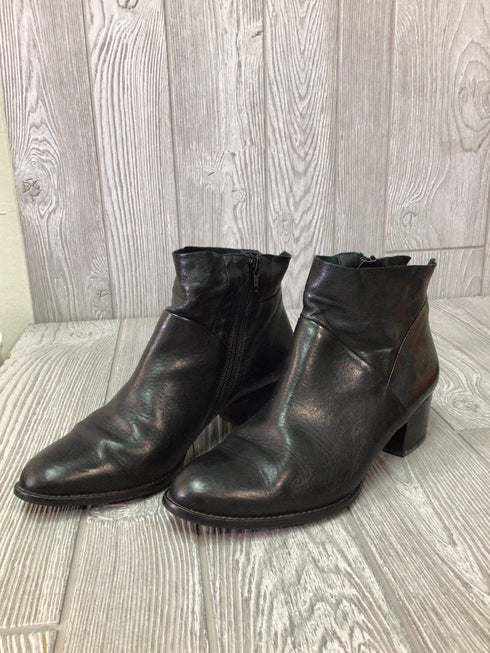 Paul Green Boots Size US8.5