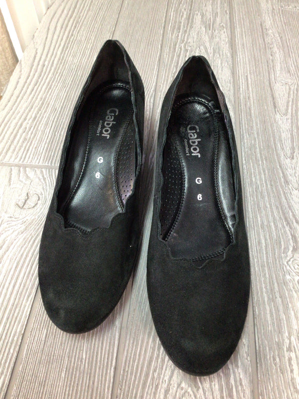 Gabor Pumps Size 8