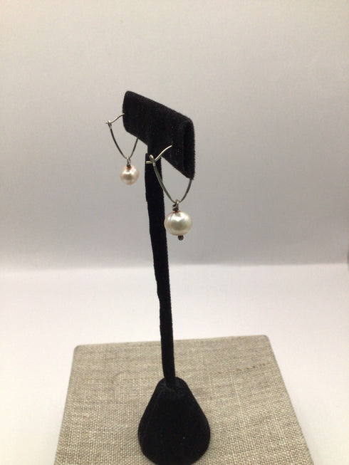 Natural Pearl drop Earrings