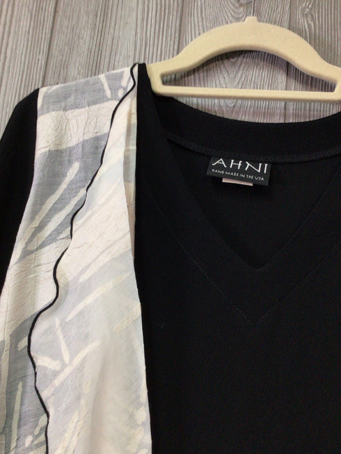 AHNI Art-to-wear Dress Size Medium
