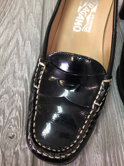 Ferragamo Vintage Pumps Size 9