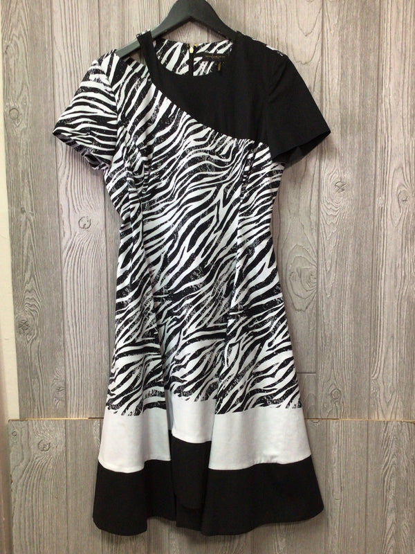 Donna Karan Dress Size 6