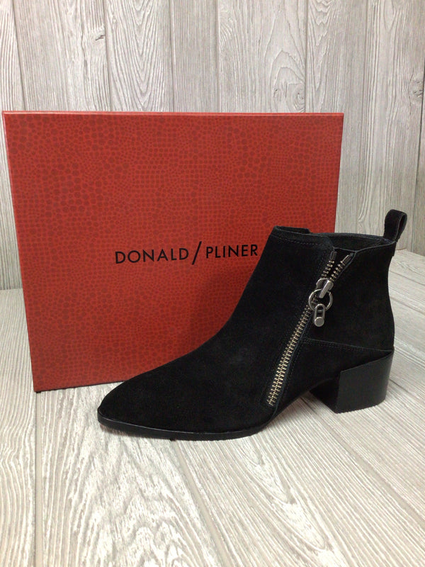 Donald J. Pliner Dante Boots Size 8 New