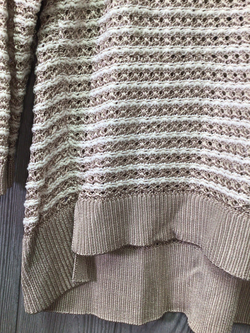 White House-Black Market Sweater Size Medium