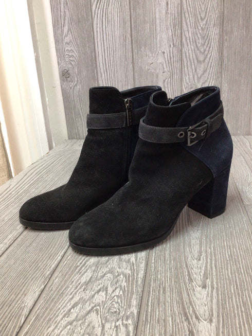 Aquatalia Boots ankle suede heel Size 8 pre-owned