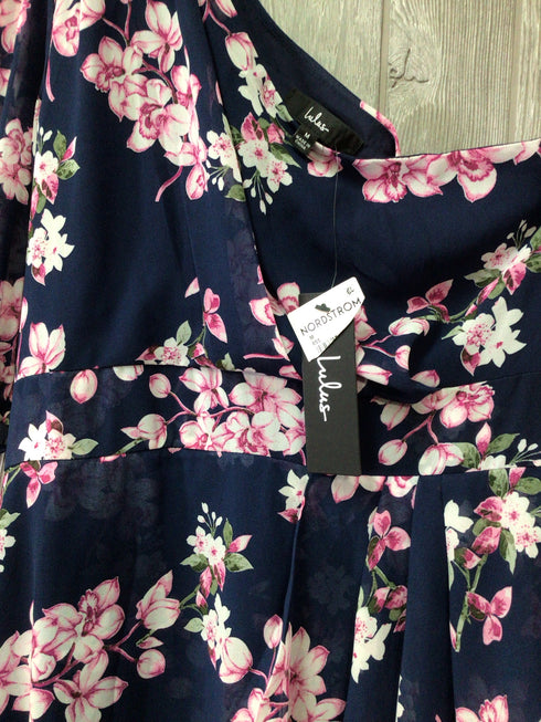 Lulus Maxi Dress Size Medium New