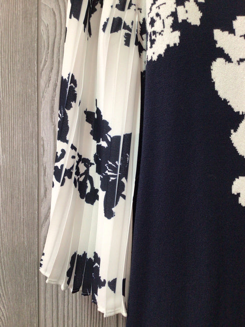 Chico's Top Size Small New