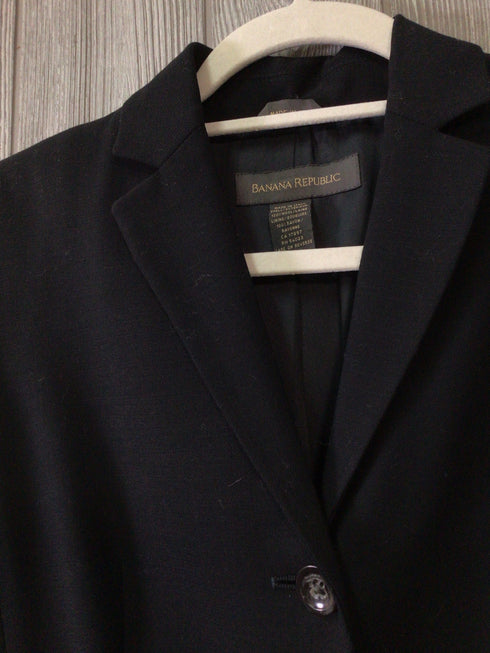 Banana Republic Gabardine Blazer Size 2