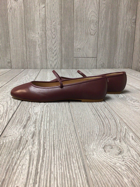 Lauren Leather Flats Size 10 New