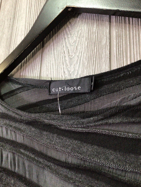 Cut Loose New Top Size Large New