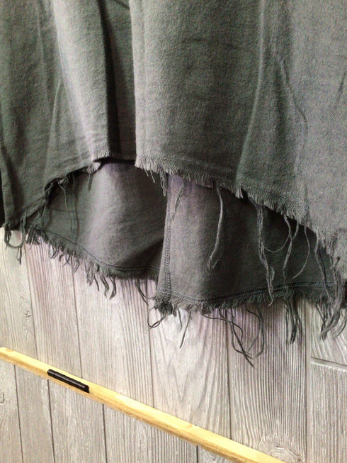Black Crane Top Size Medium