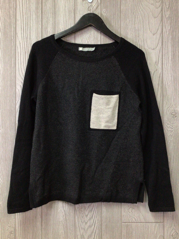 IN cashmere Sweater Size Medium