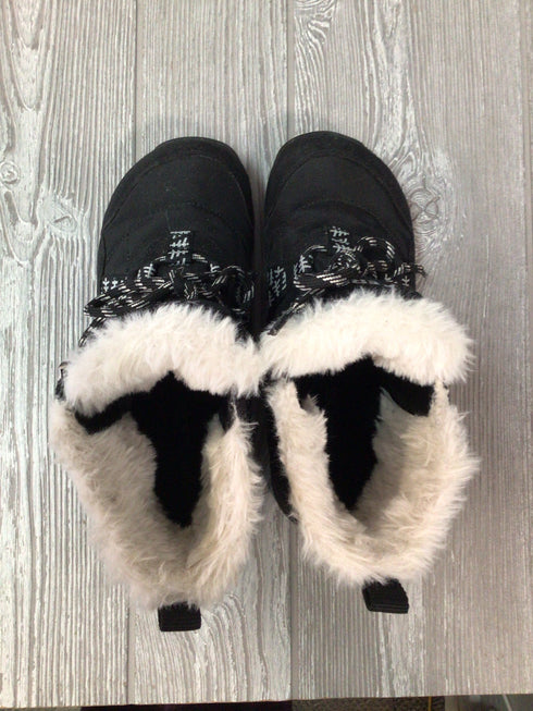 Xero Barefoot Quilted Boots Size 6