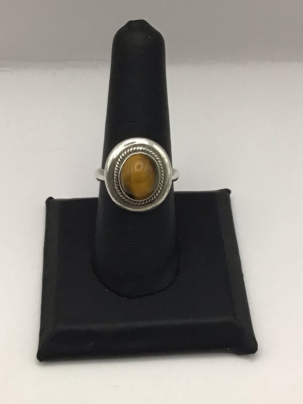 Tiger's eye Sterling ring Marked 925 sz 8