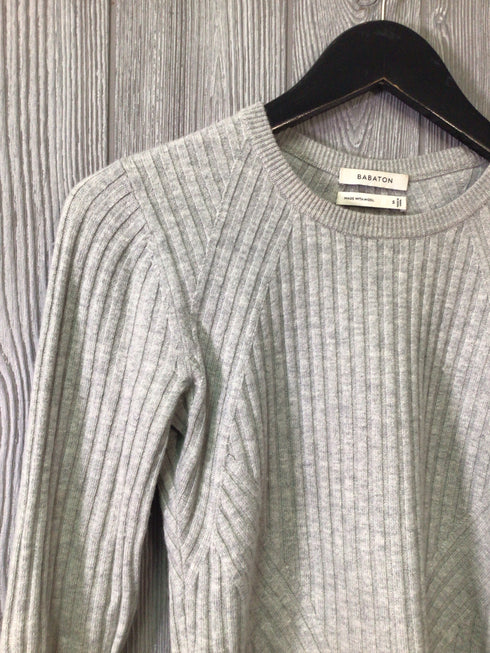 Babaton Sweater Size Small