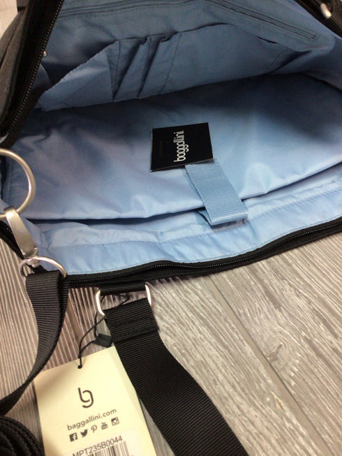 Baggallini Black Pocket Tote New