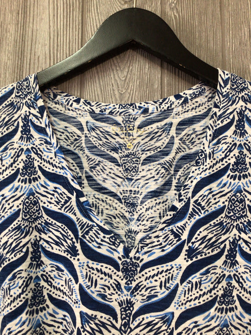 Lilly Pulitzer T-shirt Size Medium
